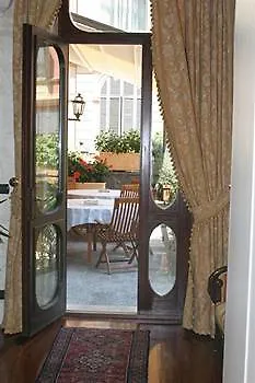 La Residenza Hotel Róma