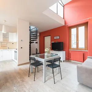 altido-cozy-flat-for-8-people-on-3-levels.it-lombardy.com/