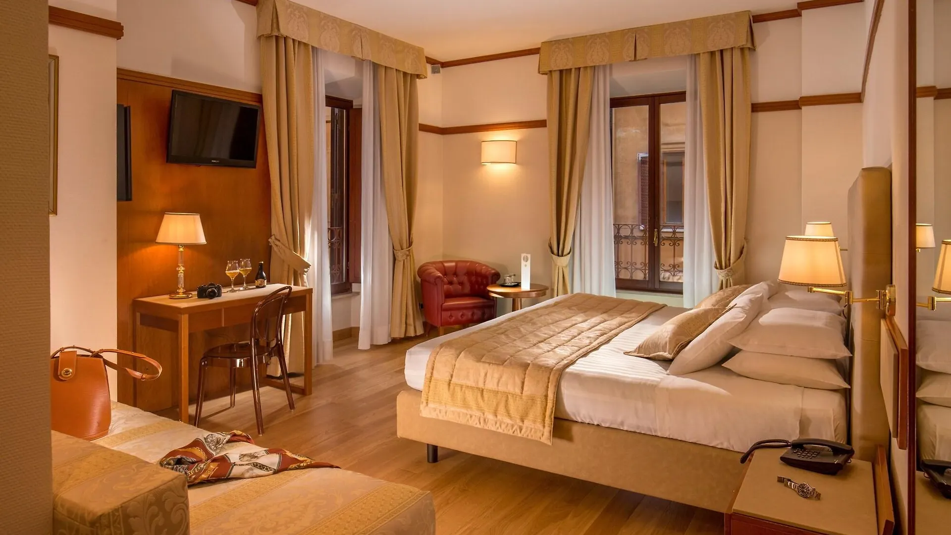 Отель La Residenza Рим