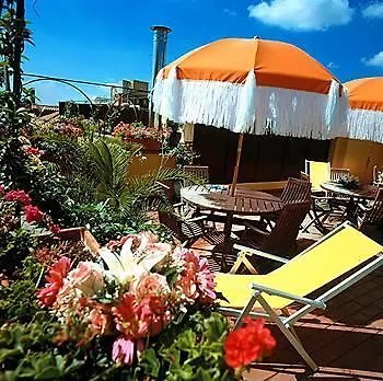 Отель La Residenza Рим