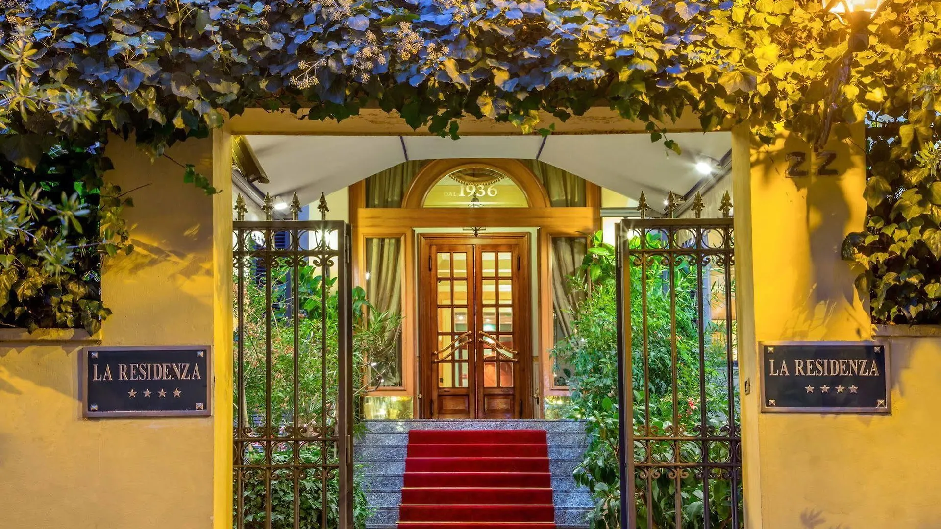 Отель La Residenza Рим